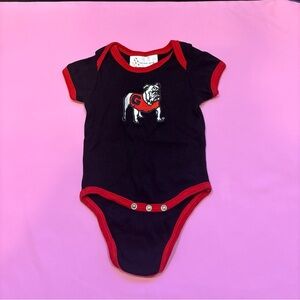 Baby Two Feet Ahead NCAA Georgia Bulldogs Red & Black Onesie Size Newborn
